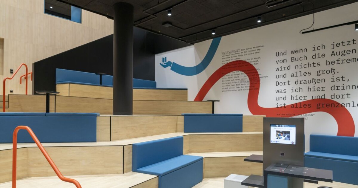 Sitztreppe im EG