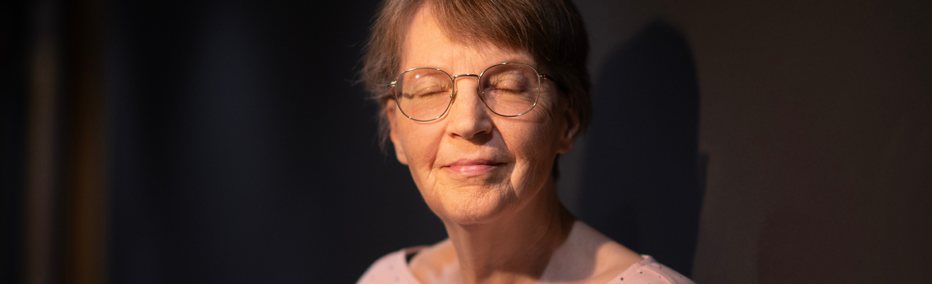 Renate Schmidgall ©Edyta Dufaj (Book Institute), © ©Edyta Dufaj (Book Institute) Porträtfoto der Lyrikerin, Autorin und Übersetzerin Renate Schmidgall.